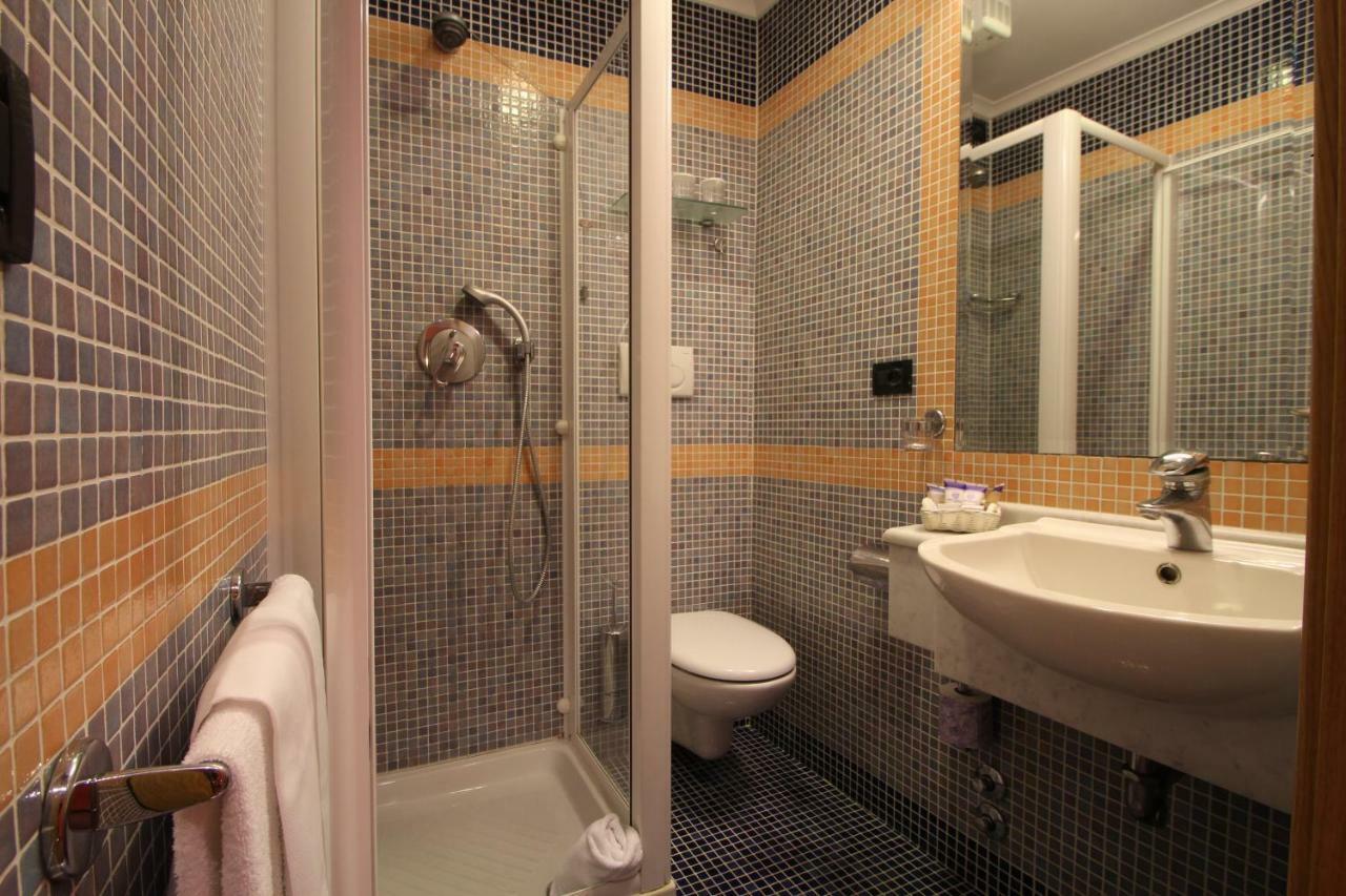 Hotel Portoghesi Rome Buitenkant foto